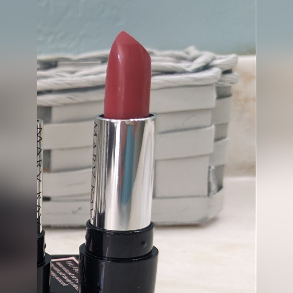 Mary Kay® Gel Semi-Matte Lipstick - Always Apricot